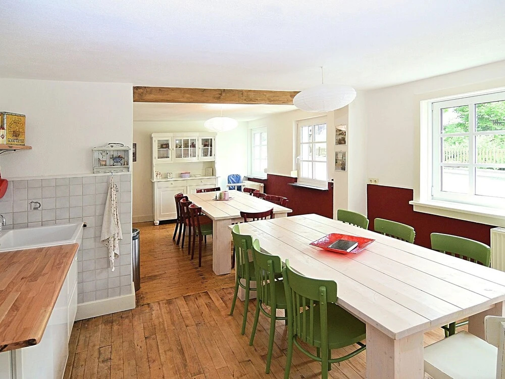 Detached Holiday Home in the Sauerland Region - Fenced-In Garden with Garden Furniture