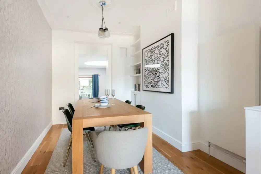 The Kings Row- Quiet 3BD Near Kings Cross
