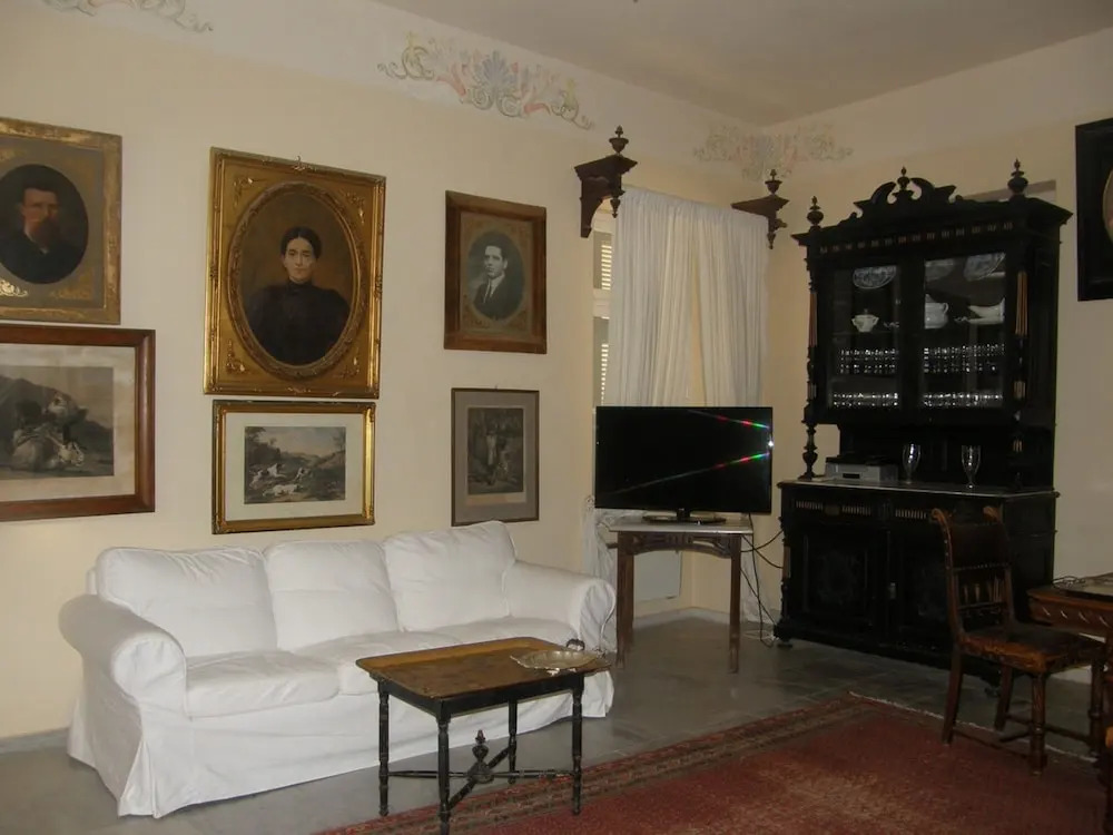 Villa With 7 Bedrooms in Poseidonia, With Wonderful sea View, Private