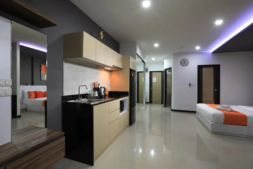 Nai Harn Condominium