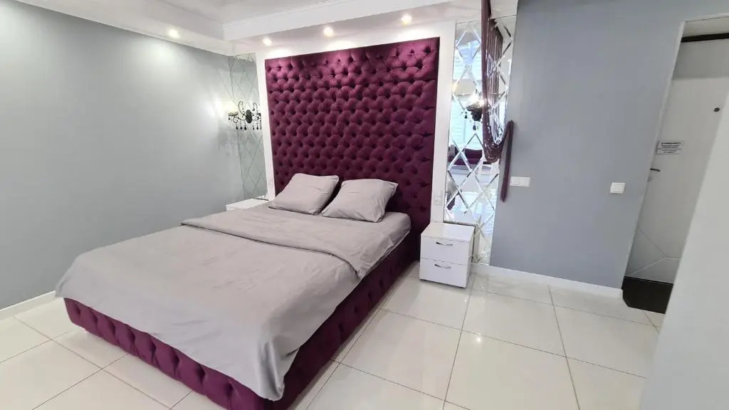 Apartaments on prospekt Mira 35 (the 95th kvartal, Ploshcha Horkoho)