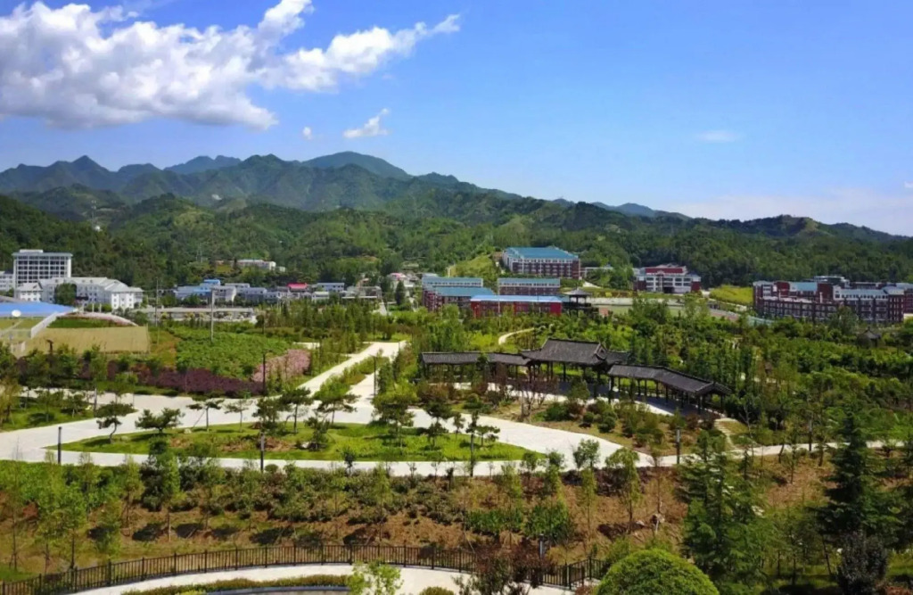 Tianhong Yayue Hotel