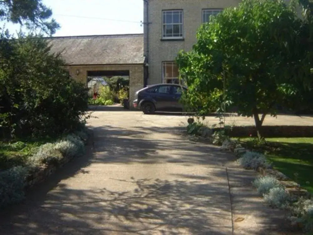 Woodleys Farm House