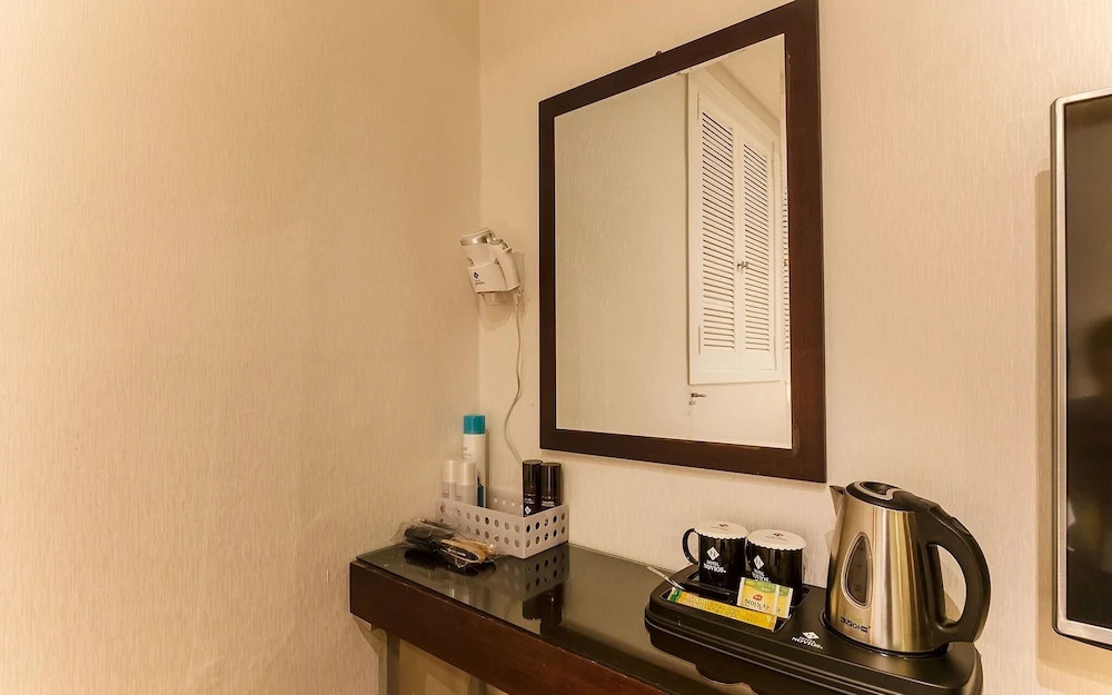 Hotel Bliss