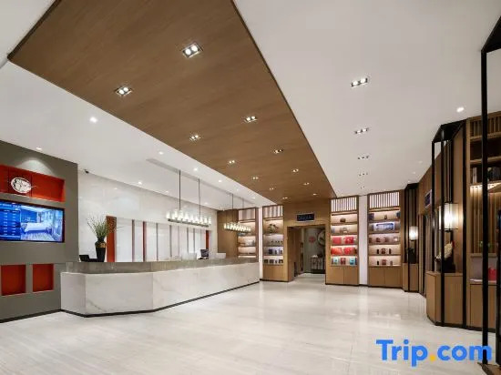 Century Star Boutique Hotel (Zhoukou Railway Station Red Star Macalline Branch)