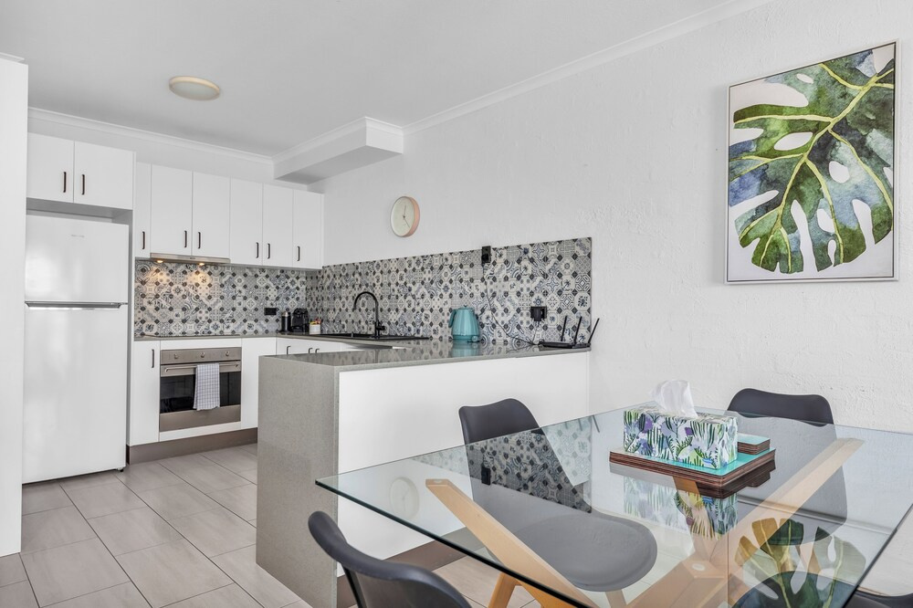 The Palms Apartments