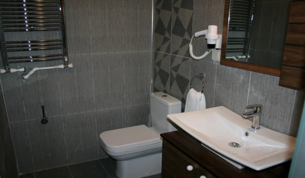 Sare Beach Hotel