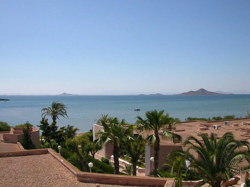 Inmovecos 1ºlinea playa Soling 5