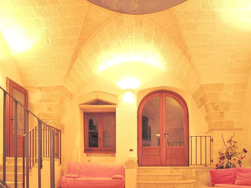 Comfortable House with Fenced Garden - Surano - Fireplace
