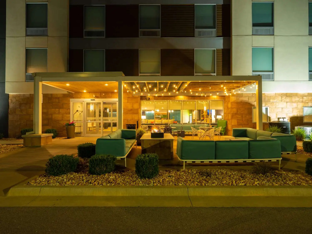 Home2 Suites By Hilton Joplin, MO