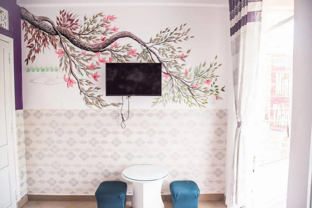 Kens Backpackers Hotel