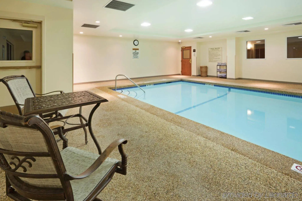 Holiday Inn Express Hotel & Suites Freeport by IHG