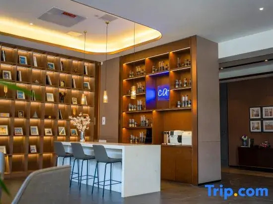 Homeinn Plus Hotel (Weihai Downtown Branch