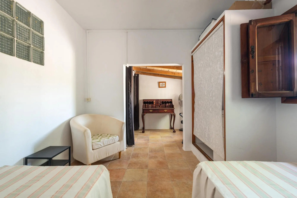 SA CASETA (CA N'ANDREU) - Fantastic country house with private pool and free WiFi.