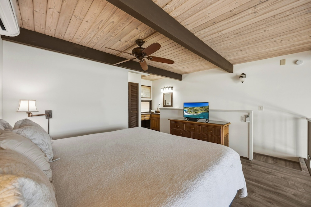 Spacious 2br Oceanfront Loft - Unit C17 1 Bedroom Condo