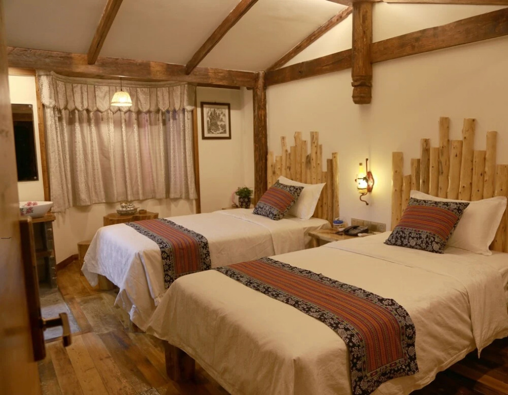 Xiangxi Cultural Inn in the Dream
