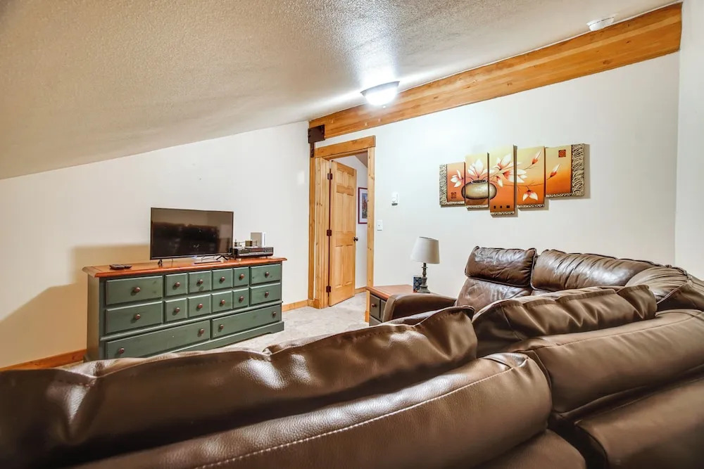 Mccall Vacation Rental ~ 1/2 Mi to Payette Lake!