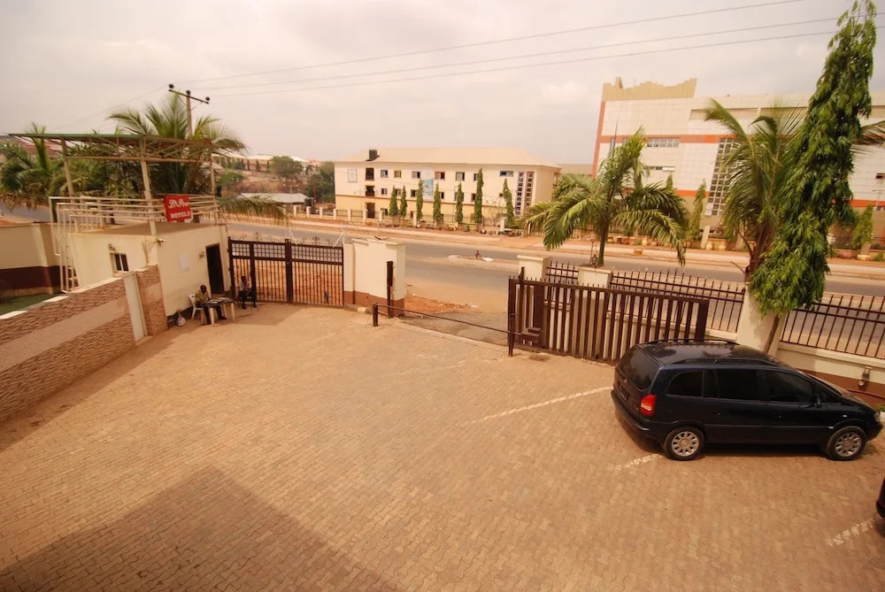 Lapour Hotels Ltd