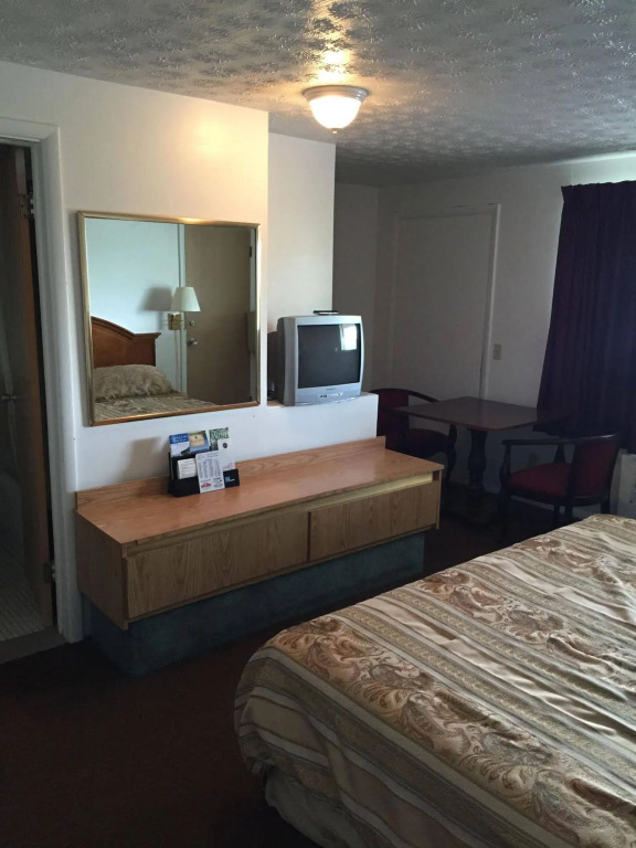Vista Heights Inn