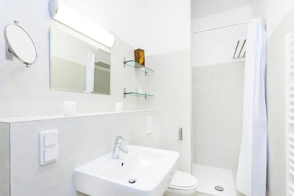 Lofty Torstr Apartments, 4 unique units from 1-3 bedrooms in Mitte, ideal for families & groups, from 2 up to 8 Guests