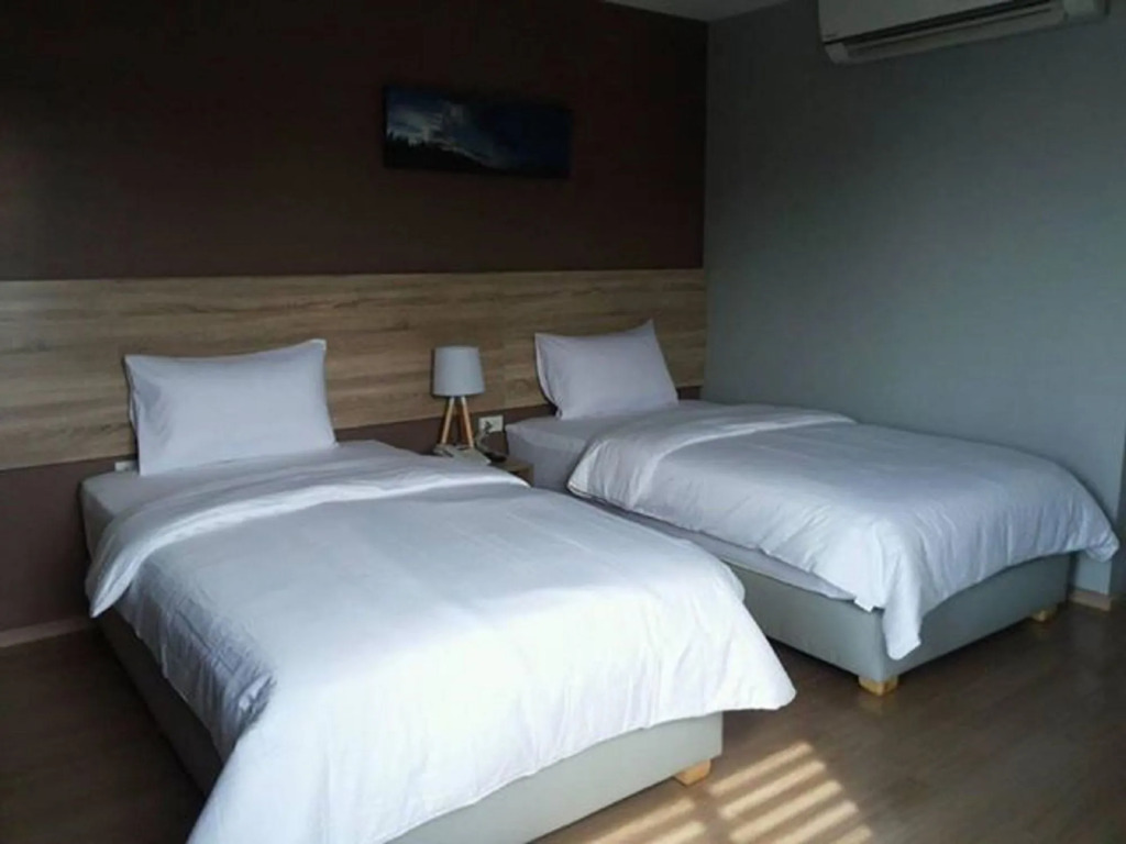 Narra Hotel
