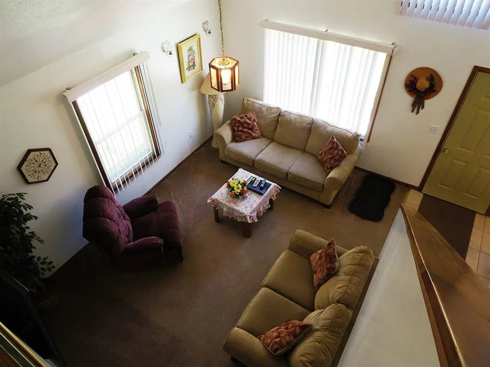 American Oak Resort