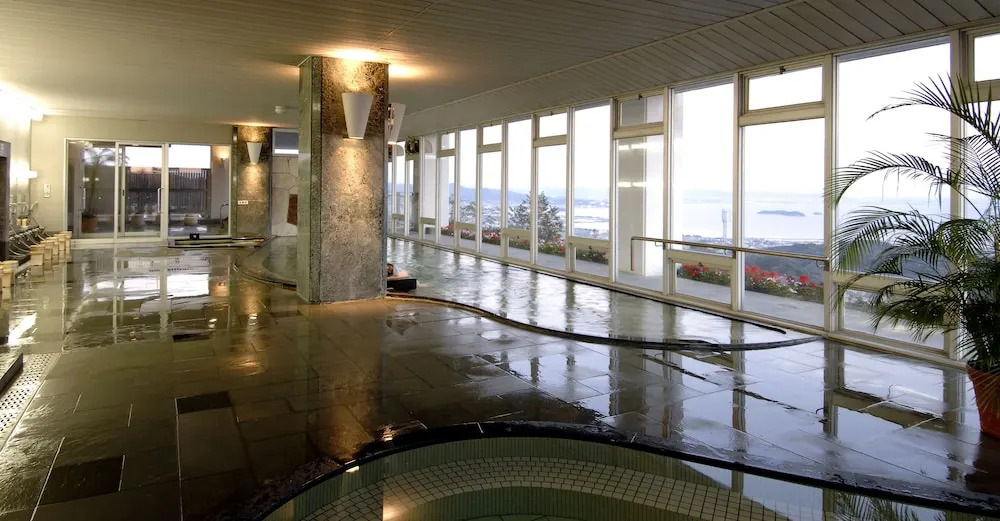 Gamagori Onsenkyo Mikawa Bay Hills Hotel