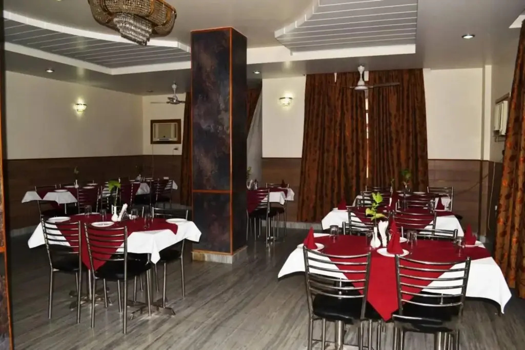 Vishal Hotel