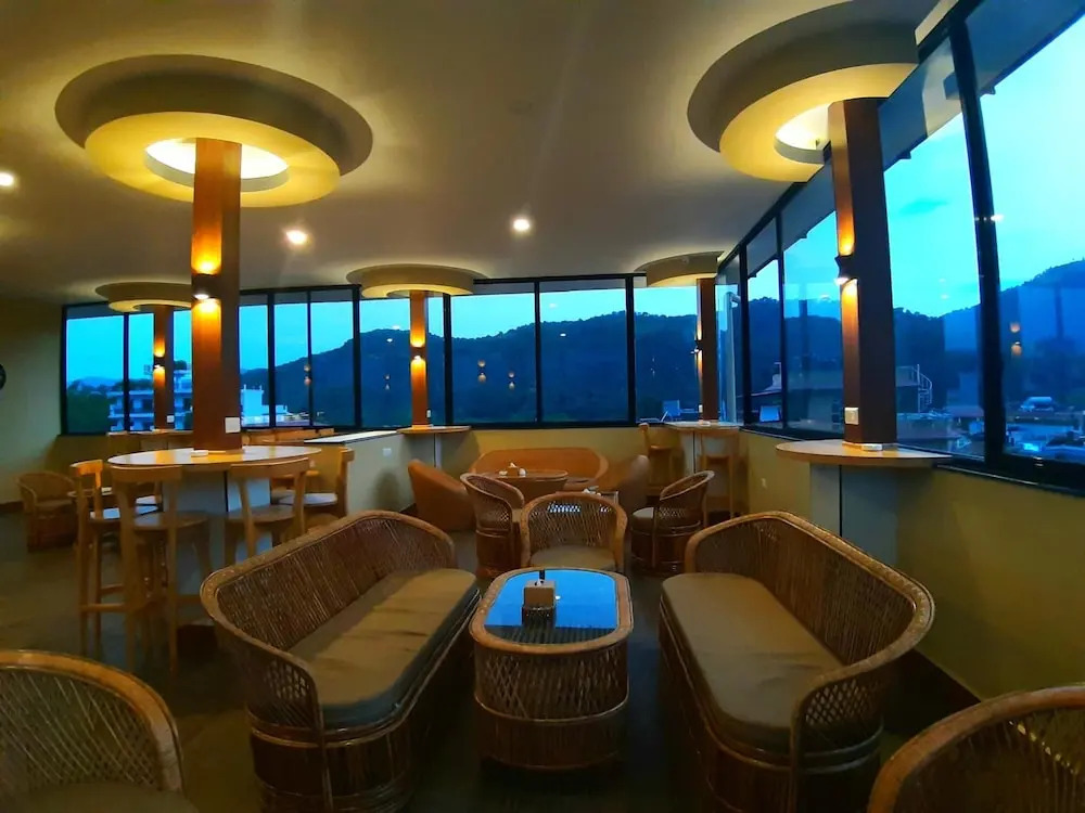 Hotel Glory Garden