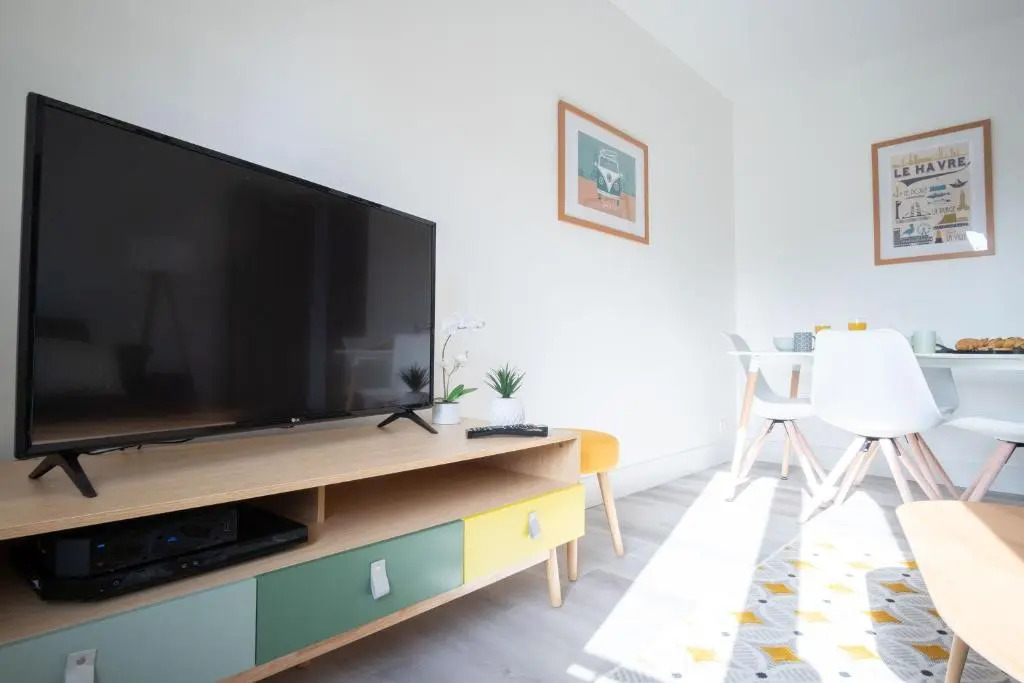 Danton Renaissance - F2 Renove - Tout Equipe