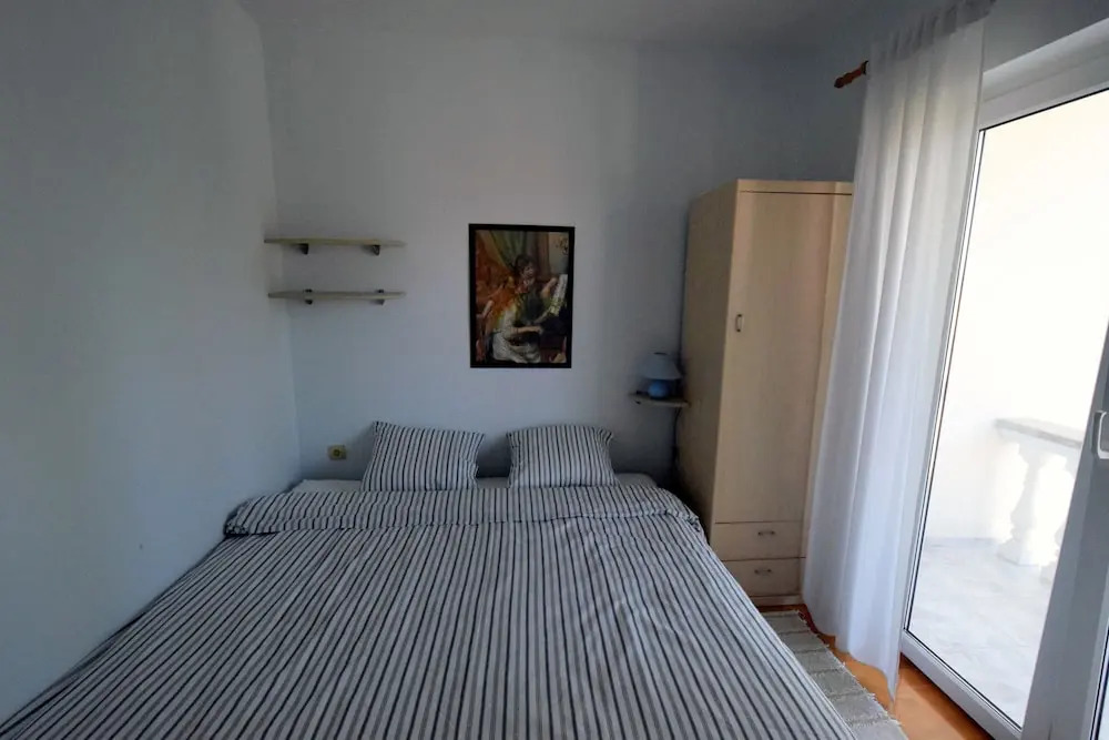 Halapir Apartment