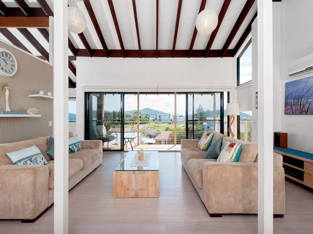 Fingal Heights, 53 Pacific Drive
