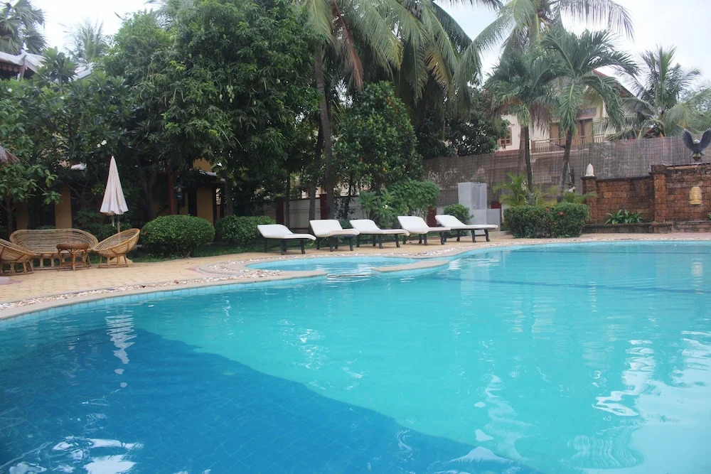 Suryavara Residence Hotel
