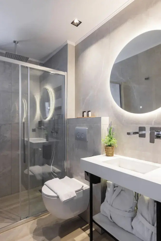 Amalthia Luxury Suites