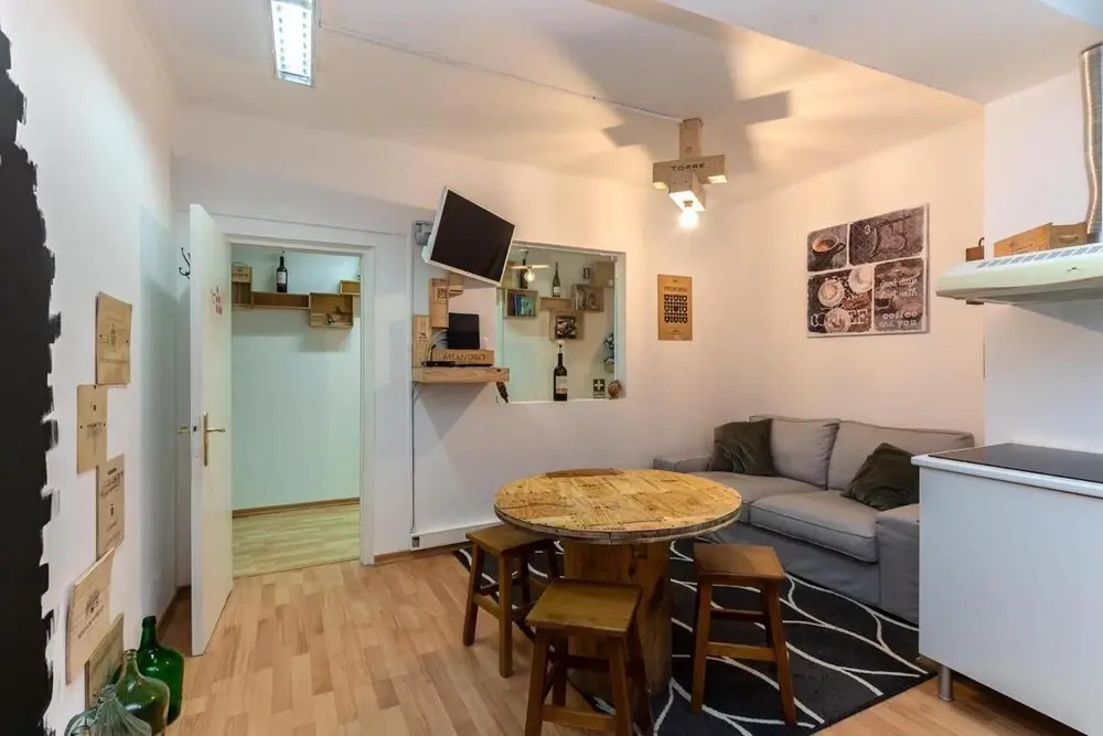 Wine Inn Cascais Guesthouse