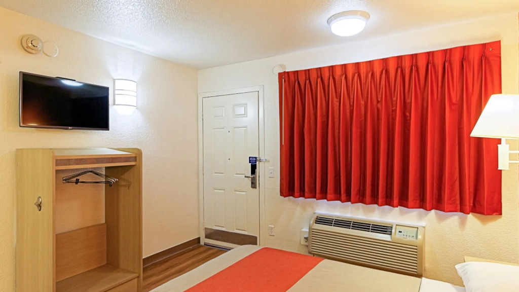Motel 6-Chico, CA