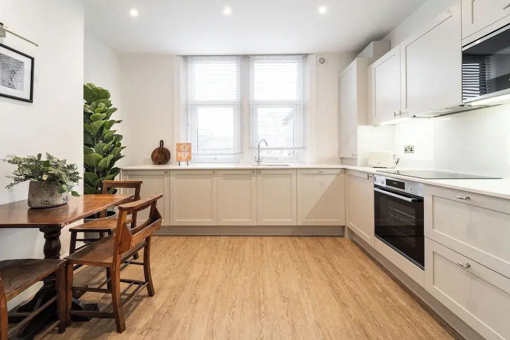 8 The Quadrant Luxury Apartments - Hoylake