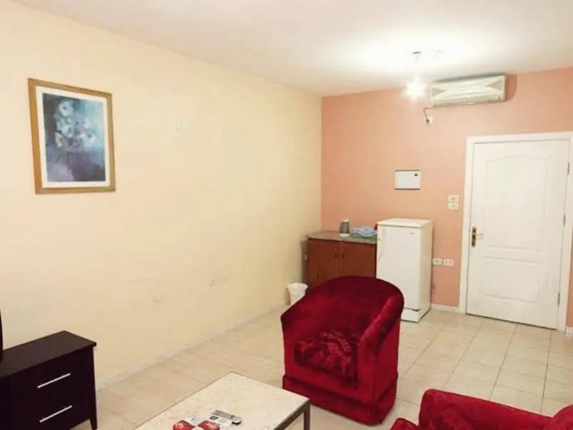 AL-Wahi Suit Apartments
