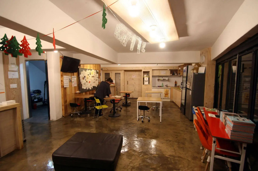 Grape Garden House - Hostel