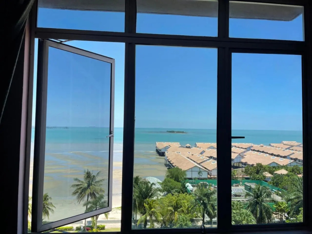 GLORY BEACH 3 bedroom Seaview Resort-PRIVATE