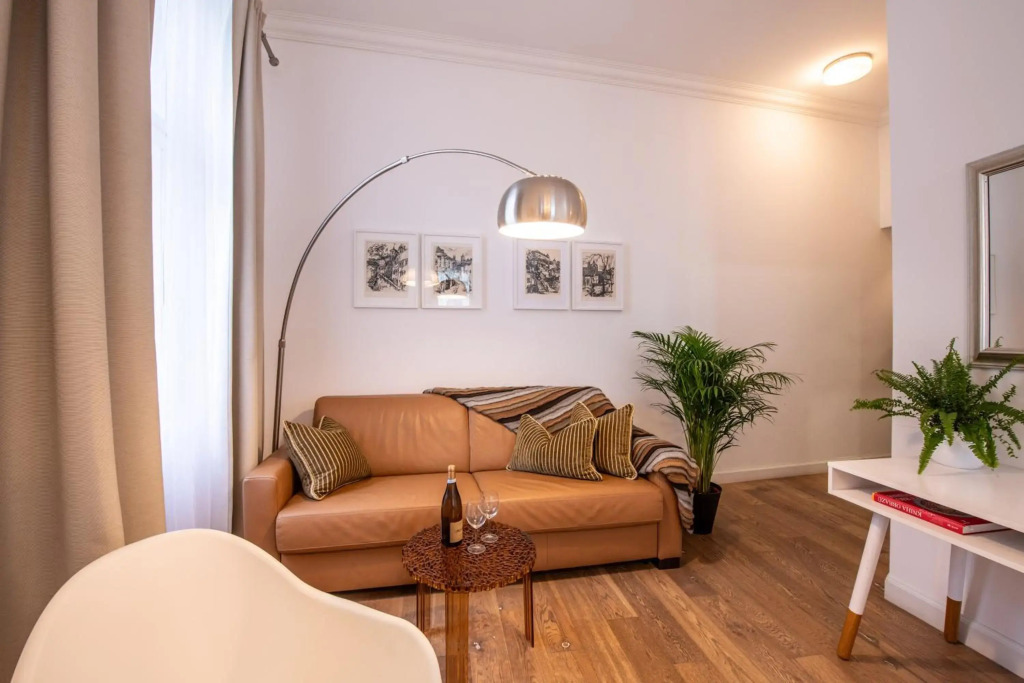 Modern Downtown APT - renovated, on ideal location