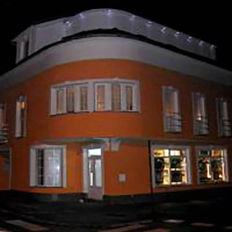 Villa Lucia Apartments & Rooms
