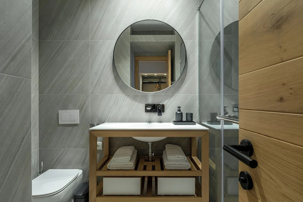 Maison Bucarest Apartments by Olala Homes