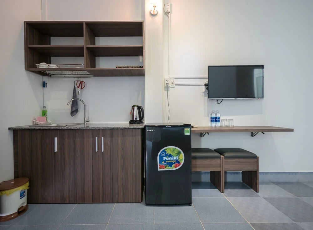 Joy House & Apartment