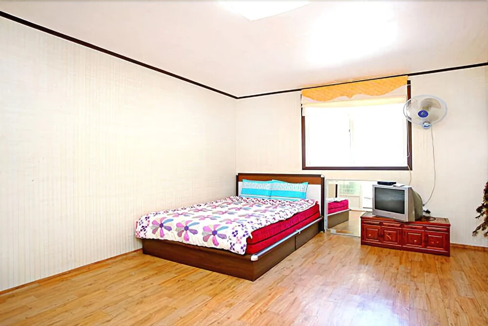 Gwangcheon Minbak Auto Camping Place