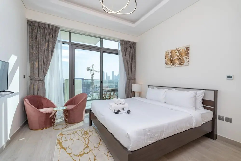 Wonderful Studio Apartment With Balcony at Farhad Azizi