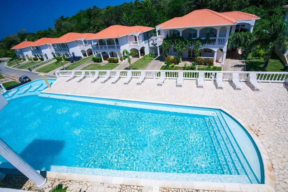 Mango House