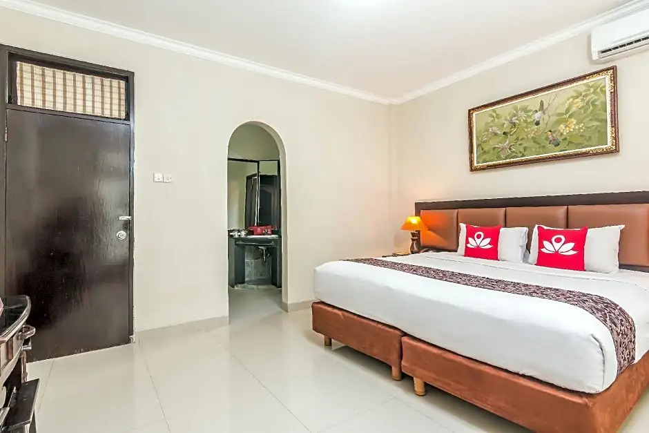 ZEN Rooms Seminyak Taman Petitenget