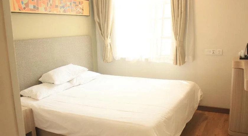 Hanting Express Guangzhou Changlong North