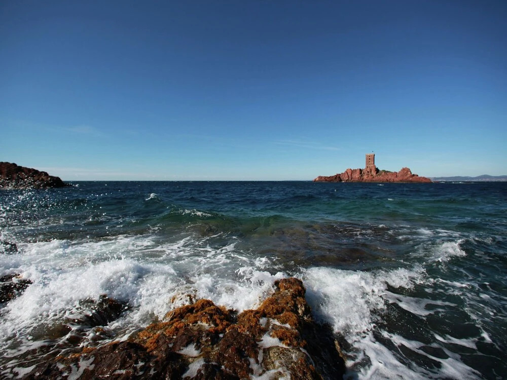 Comfortable Apartment With Dishwasher, 1 km. From the Beach